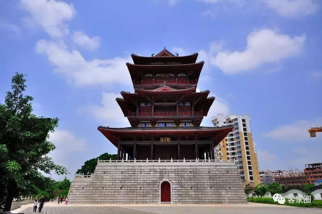 赣州市老城区繁华还是新城区繁华,赣州好还是赣县好