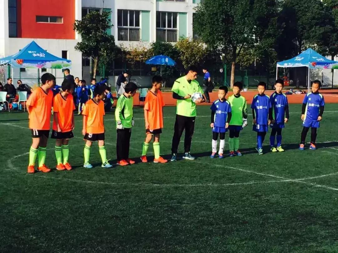 苏州哪家小学有足球队,江苏最好的足球学校