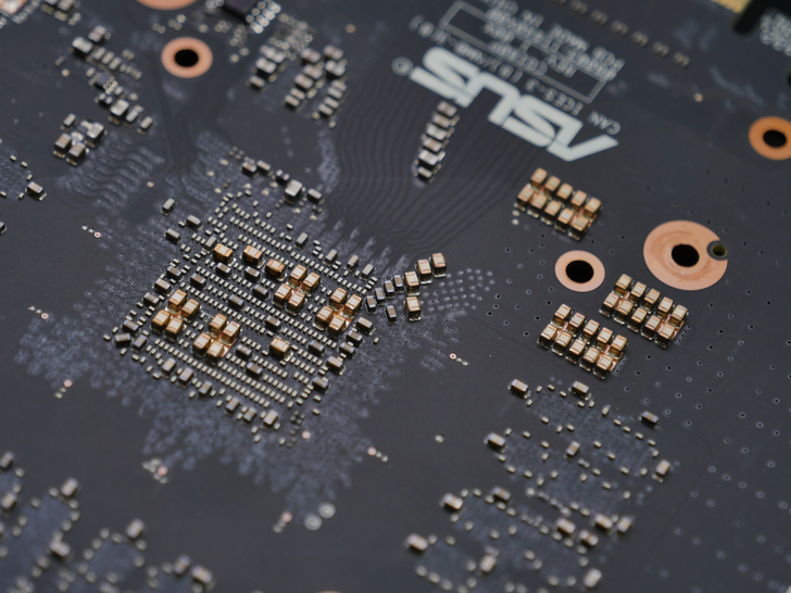 鍗庣rogstrixrtx3070,鍗庣rogstrixrtx4090