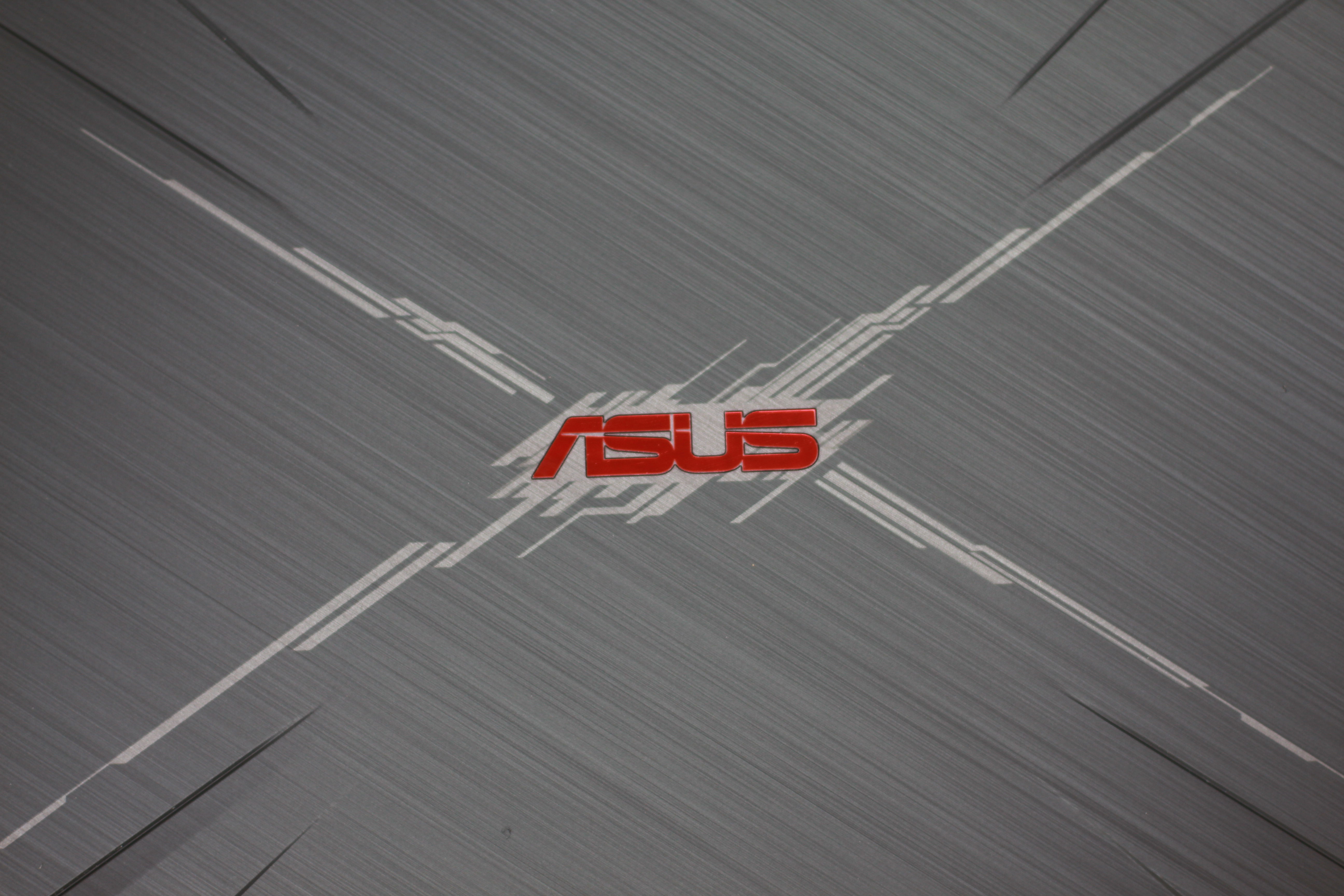 华硕飞行堡垒6评测gtx1060,华硕飞行堡垒6火陨版i51050ti