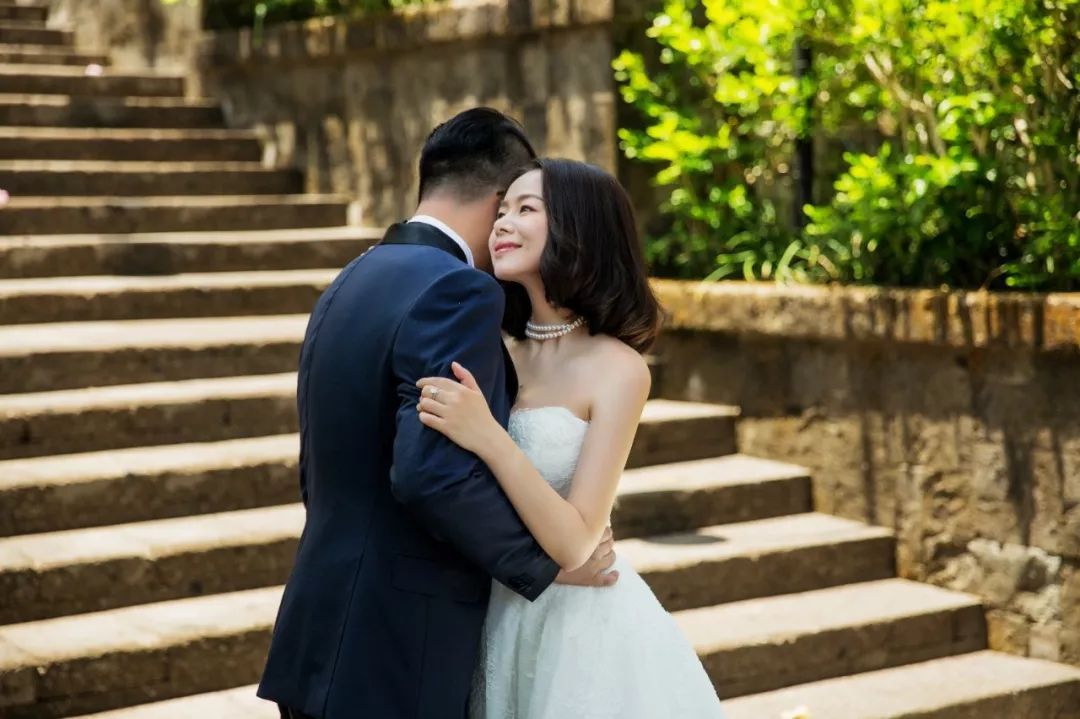 1克拉钻戒值得买吗,张雨绮说一克拉