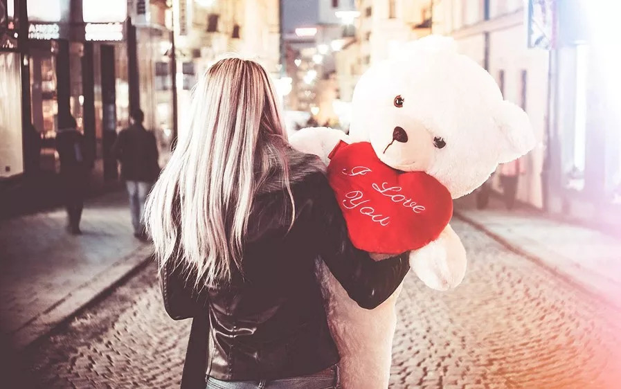 再好的关系也要注意安全,再好的关系也要讲究一个度