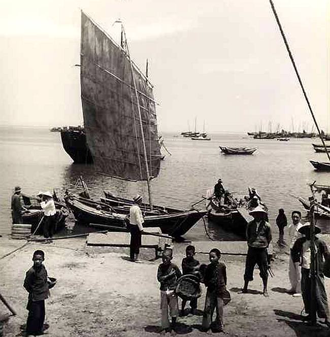 鍦ㄩ偅閬ヨ繙鐨勫皬娓旀潙,鍦ㄨ繖閬ヨ繙鐨勫皬娓旀潙