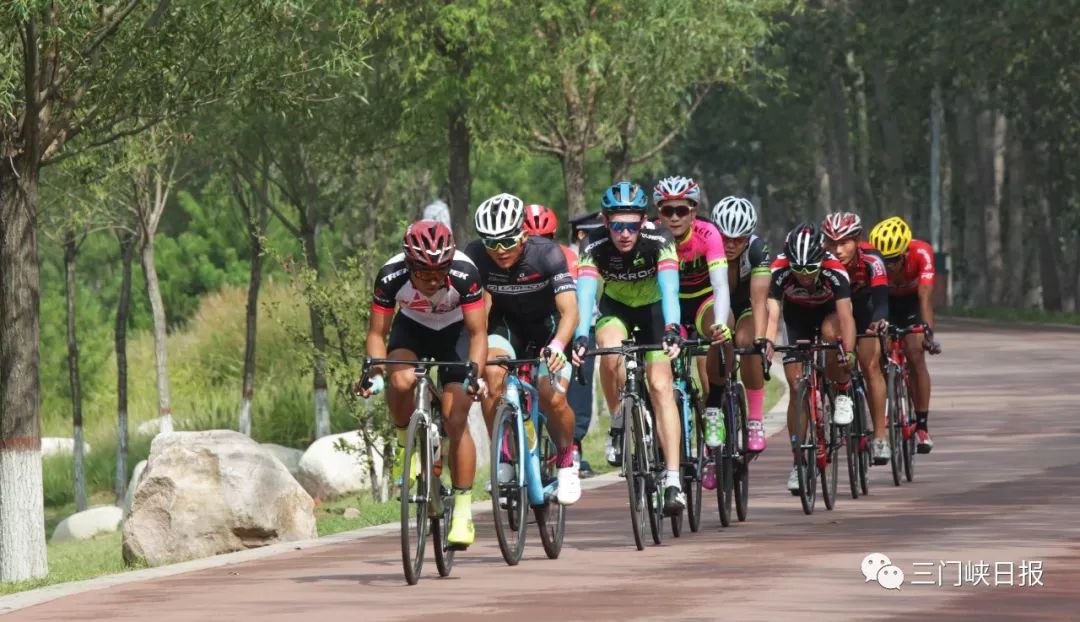 三门峡体育场球赛,三门峡最新比赛视频