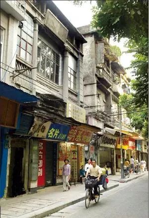 正骨大师何竹林正骨疗法,何竹林弟子