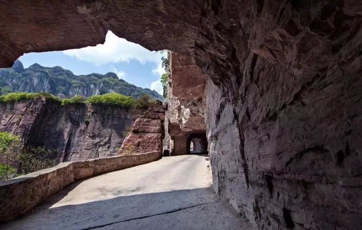 万仙山郭亮村2018门票,不去郭亮村去万仙山哪好玩