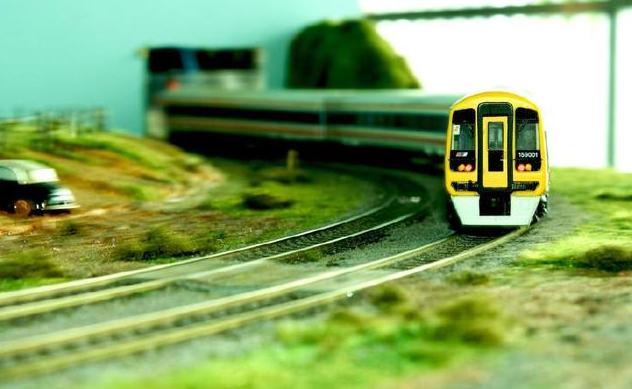 火车软卧难受还是硬卧难受,火车软卧为什么这么慢