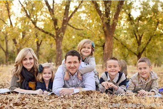 国庆家人出游拍照姿势大全,全家国庆出游拍照攻略