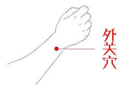 颈椎病的治疗切忌盲目推拿按摩,治疗颈椎病一般不采用哪种方法