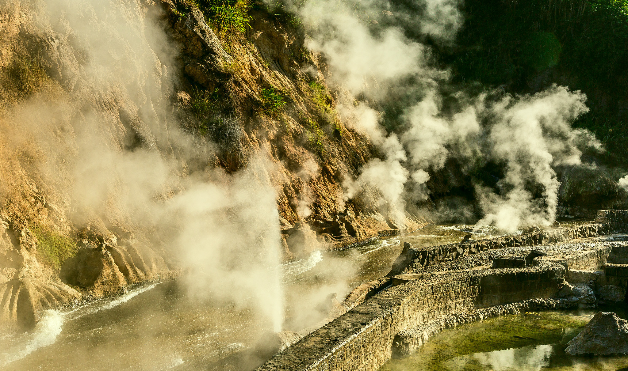 登火山探险,登上火山看世界
