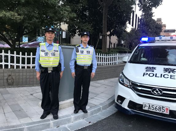 迎国庆为祖国母亲庆生,国庆我在岗用坚守致敬祖国