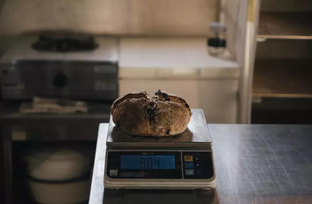 石窑面包店内实拍视频,天然酵母的石窑面包店