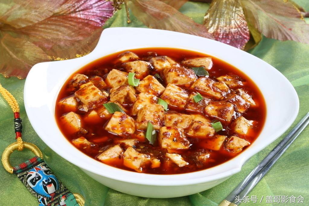 吃遍成都100家老字号美食,推荐几款不容错过的成都特色美食