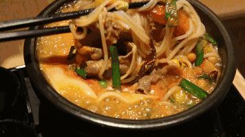 路边摊小吃究竟有多脏你真的了解,街边小吃摊脏不脏