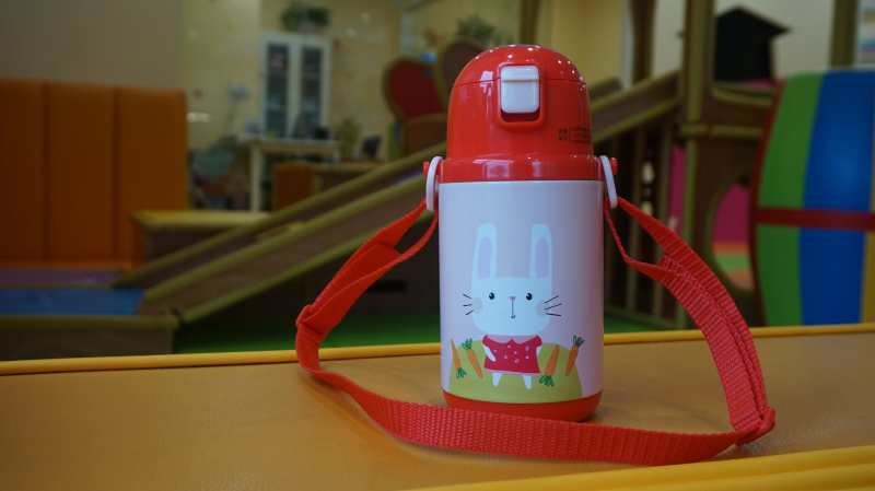 开学季儿童智能保温杯,儿童保温杯智能感应
