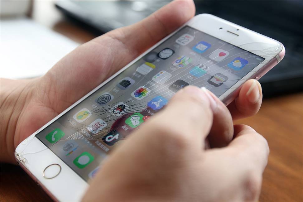 鑻规灉6splus鐖嗗睆,鑻规灉6sp纰庡睆娴嬭瘯