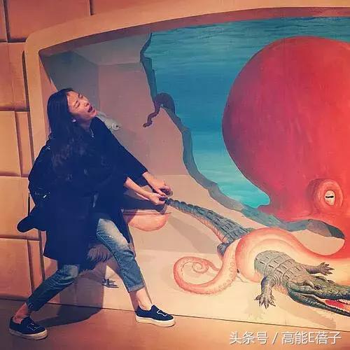 拍照pose技巧和方法,女生拍照剪刀手pose