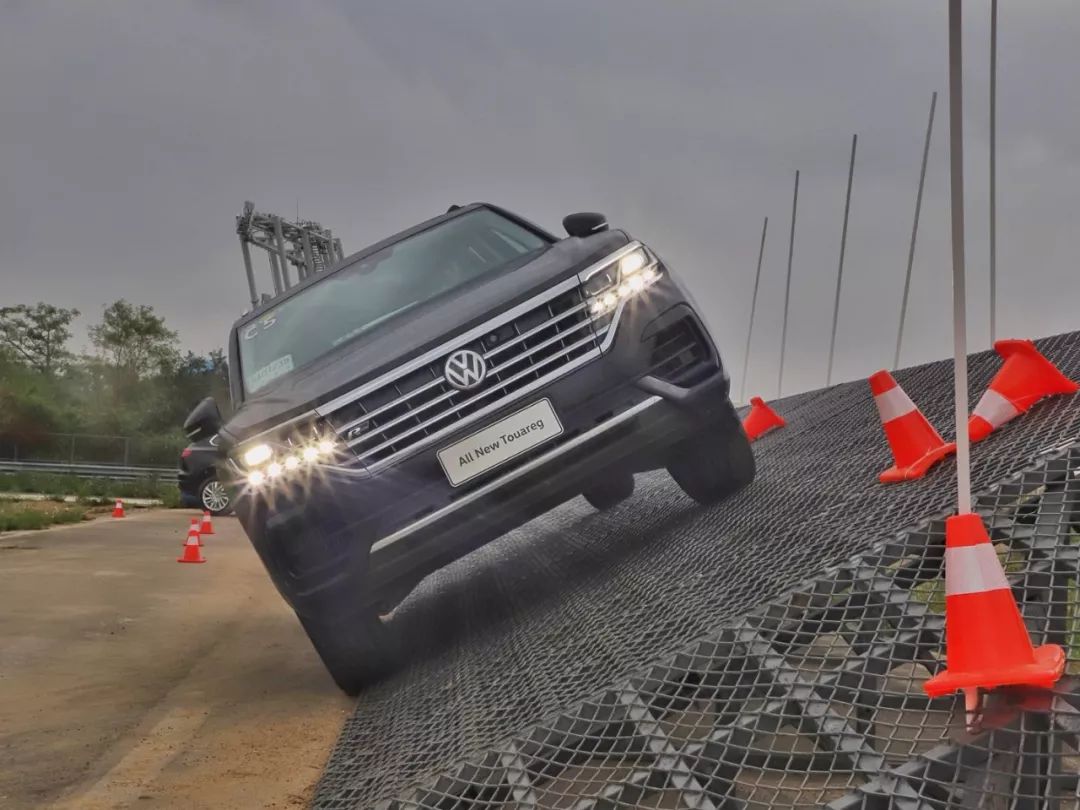 新老途锐,大众全新途锐最新消息