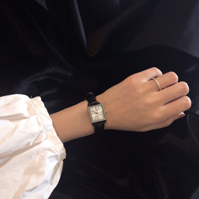 保值手表迷你女款,女士手表防水时尚款腕上