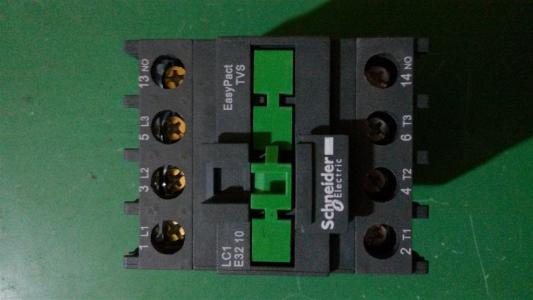 直流接触器和继电器的区别,固态继电器和接触器有什么区别