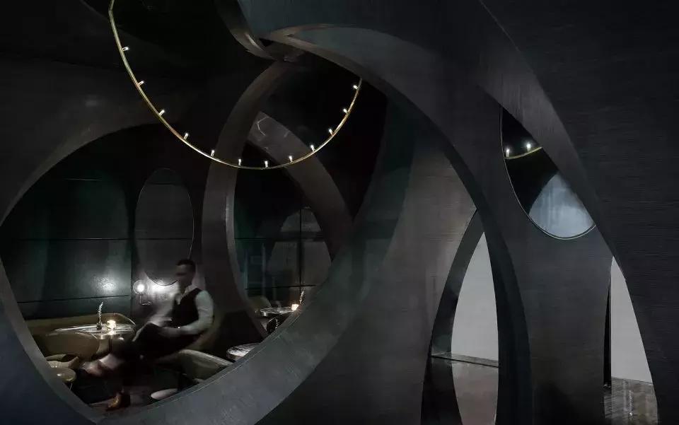 世界那么大我想去看看照片墙,世界那么大我想去看看优秀范文