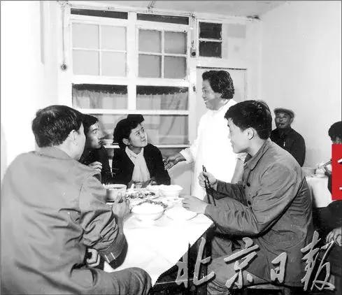 从“看客吃饭”到“舌尖上的全球”|我们的奋斗⑦