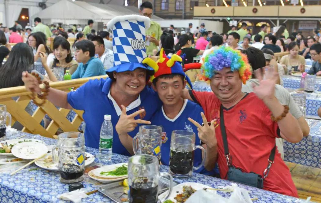 从“看客吃饭”到“舌尖上的全球”|我们的奋斗⑦