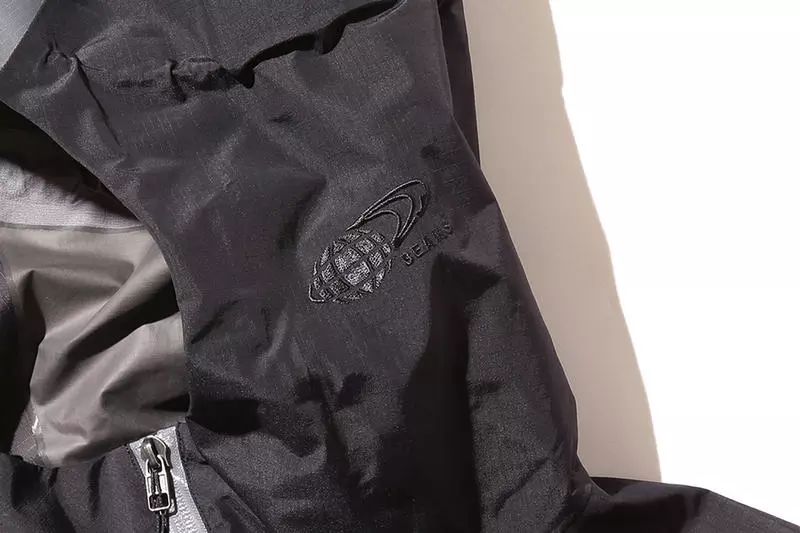 arcteryx被谁收购,arcteryx值得购买吗