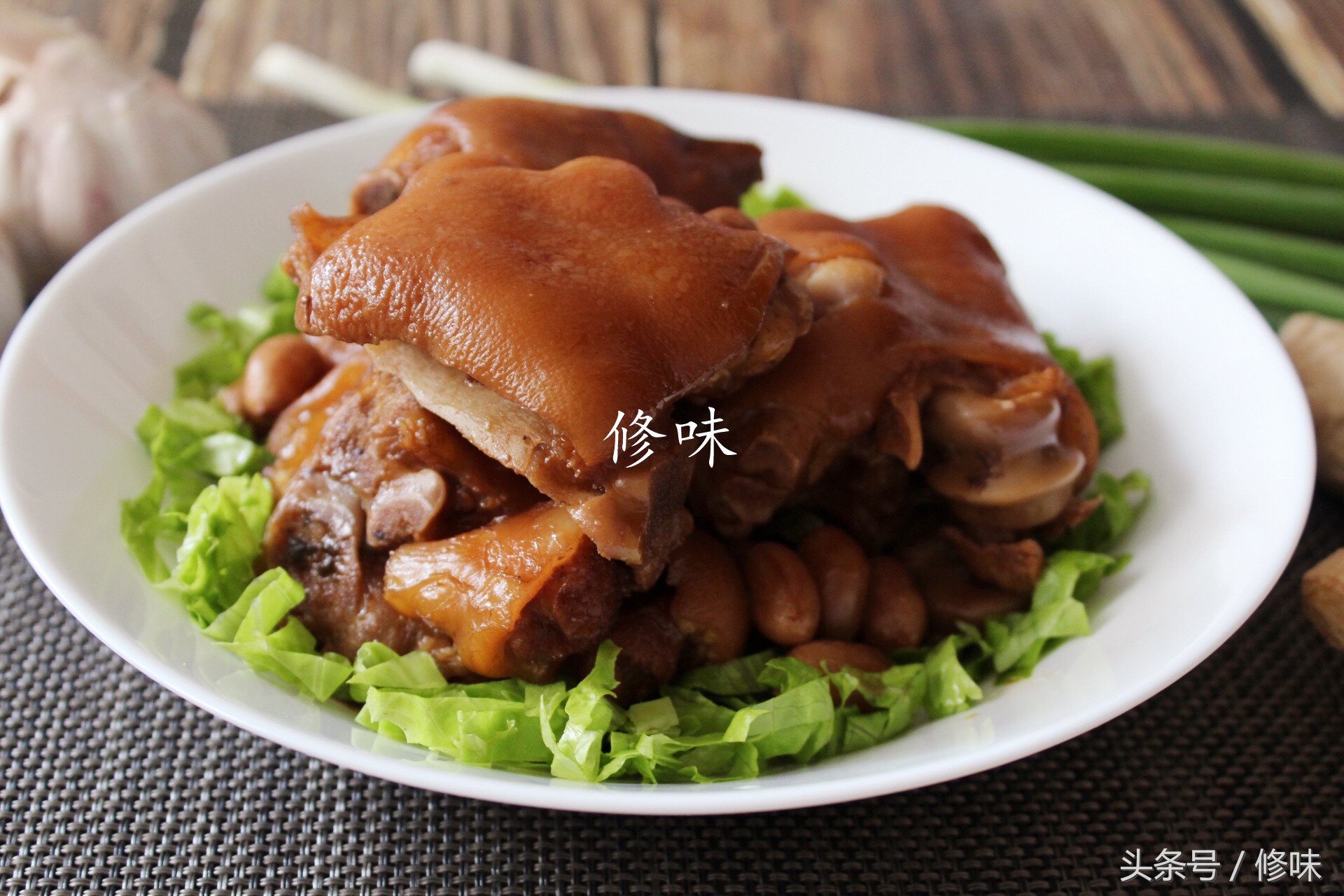 猪脚炖花生怎么炖最好吃,猪脚炖花生怎么煮