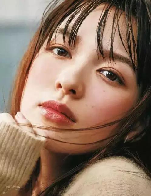 当男朋友和口红同时掉进水里,口红掉进水里了有用吗