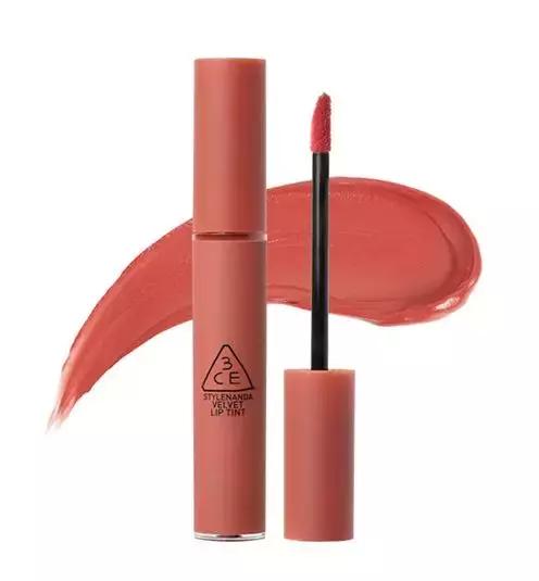 当男朋友和口红同时掉进水里,口红掉进水里了有用吗