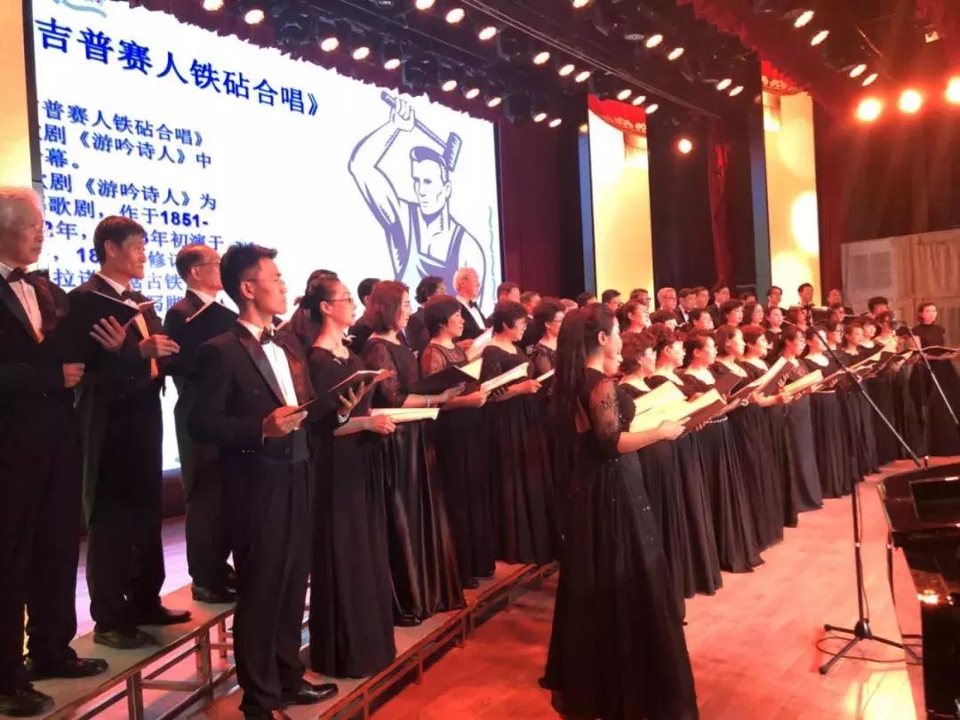 这个“十一”群艺馆是用心的,不知道你们动心没?闪回一轮!