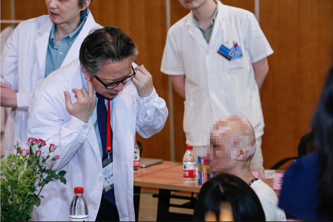 第一个换脸手术,换脸手术最新消息