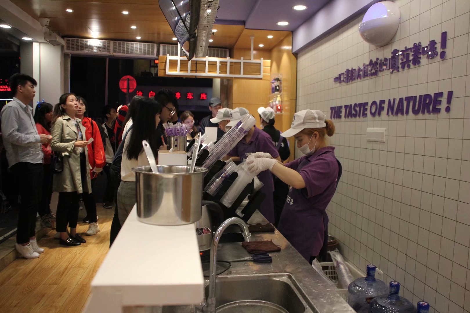 洪崖洞酸奶店,重庆洪崖洞酸奶