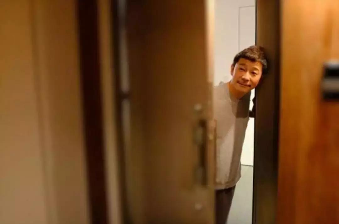 日本富豪免费招募月球之旅,日本富豪去月球