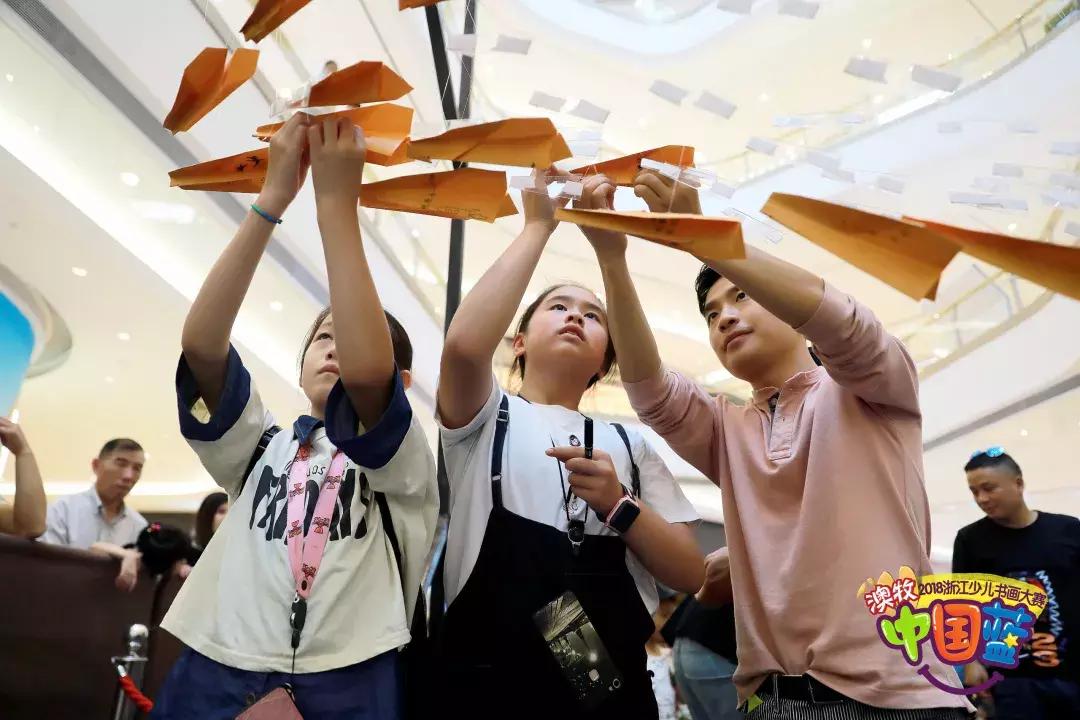 梦想插上竹蜻蜓,在书画的世界里来一场飞行之旅