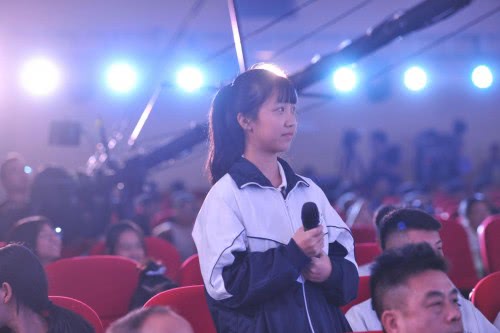 2018华容县职业中专职教论坛举行，学生零距离对话校友企业家