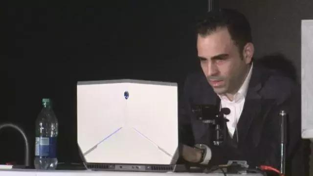 为了吹牛连续攻击雅虎、eBay、CNN和亚马逊的少年黑客……