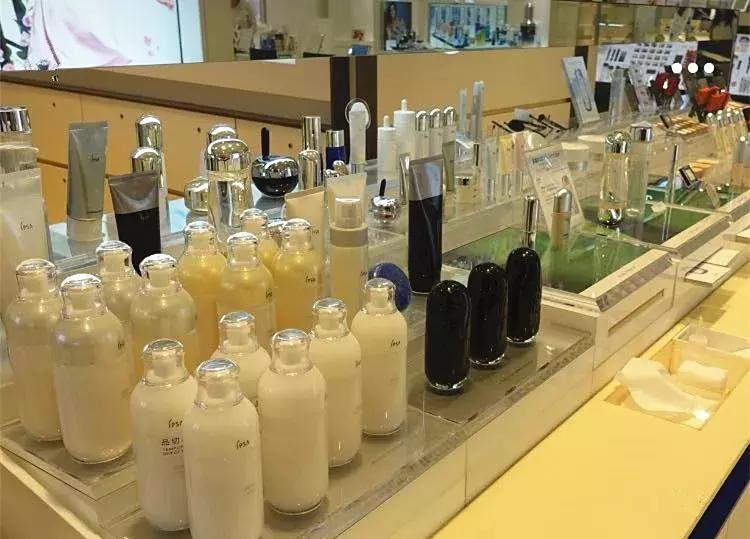 没有CPB的颜值，还被代购疯抢，全日本也只有这个牌子了