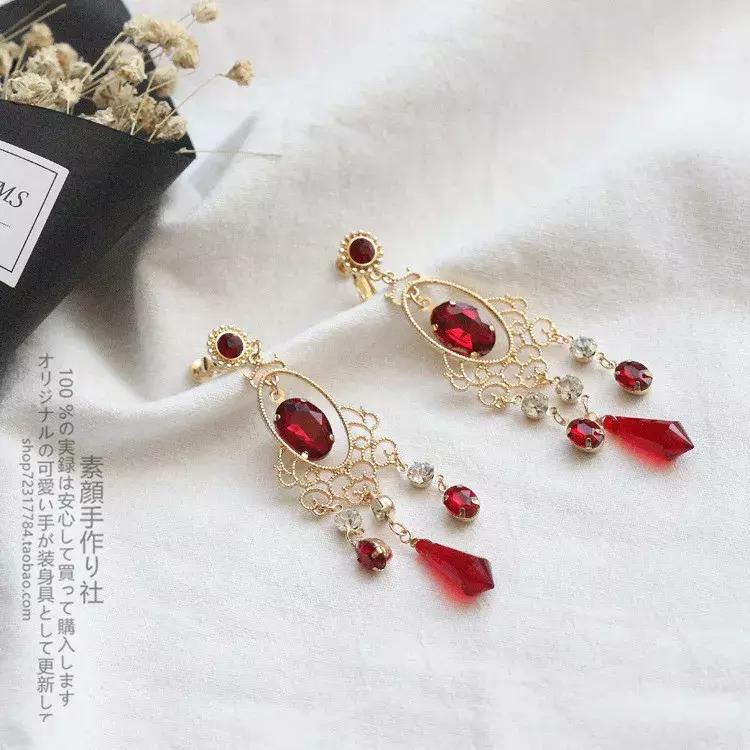 为了好看的耳钉打了耳洞,耳环推荐小众无耳洞