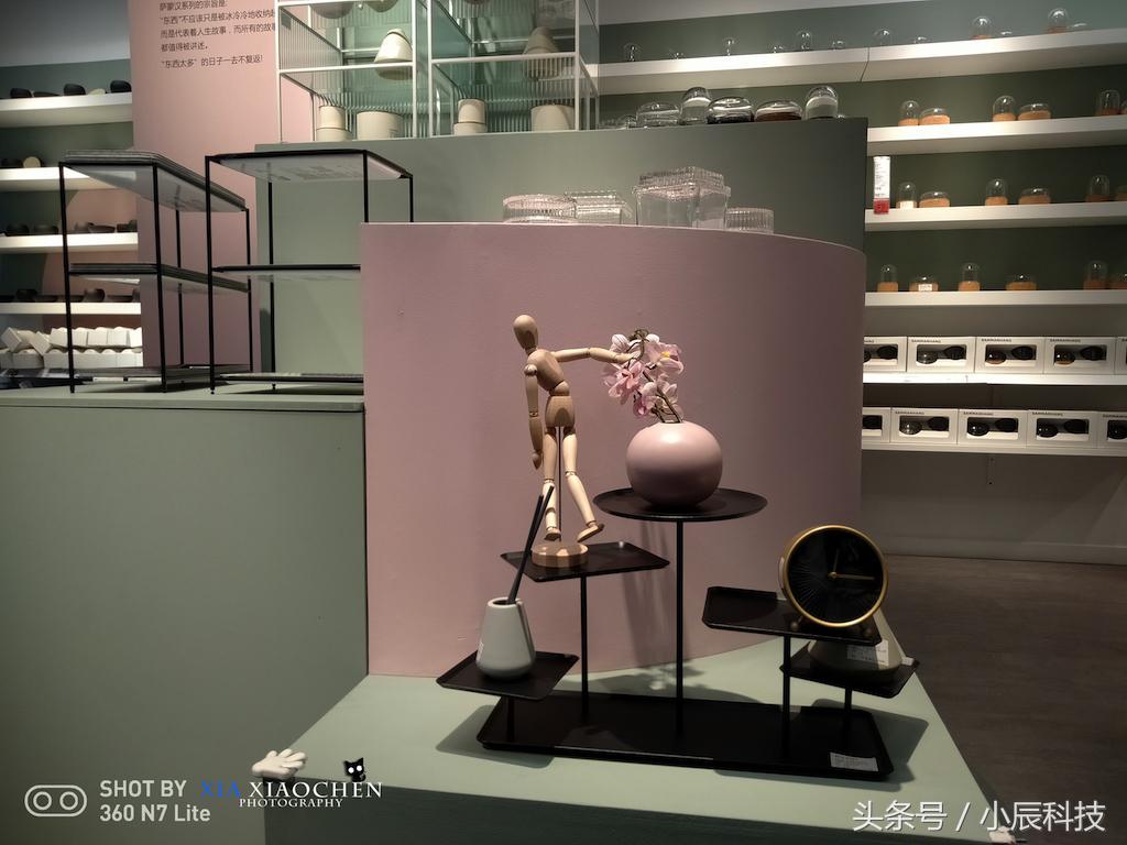 360n7lite是双摄像头么,360手机n7和n7lite区别