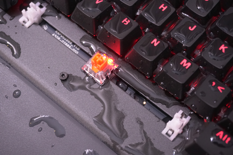 雷柏v780防水机械键盘,雷柏V580防水背光游戏机械键盘