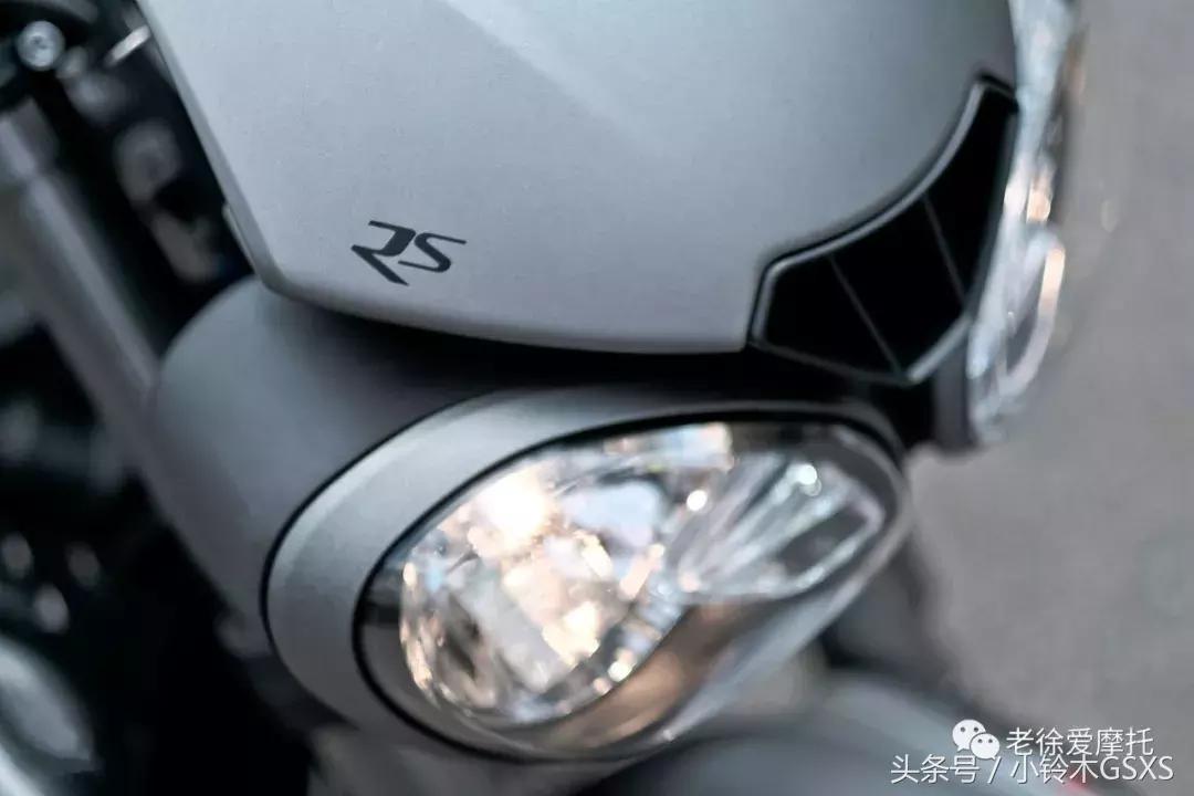凯旋streettriple765rs评测,凯旋765rs新老款对比