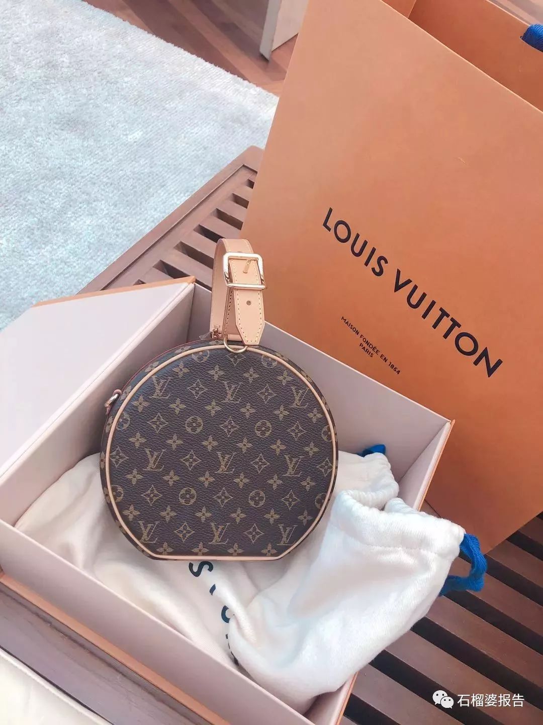 春季必买包包,买大牌包包的意义