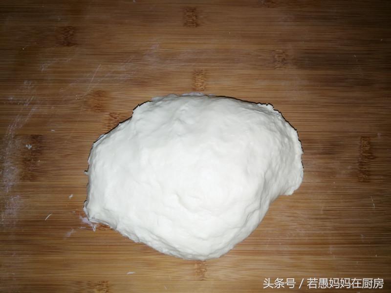 炸油条怎么做酥脆松软现做现吃,自己在家炸油条脆皮油条的做法