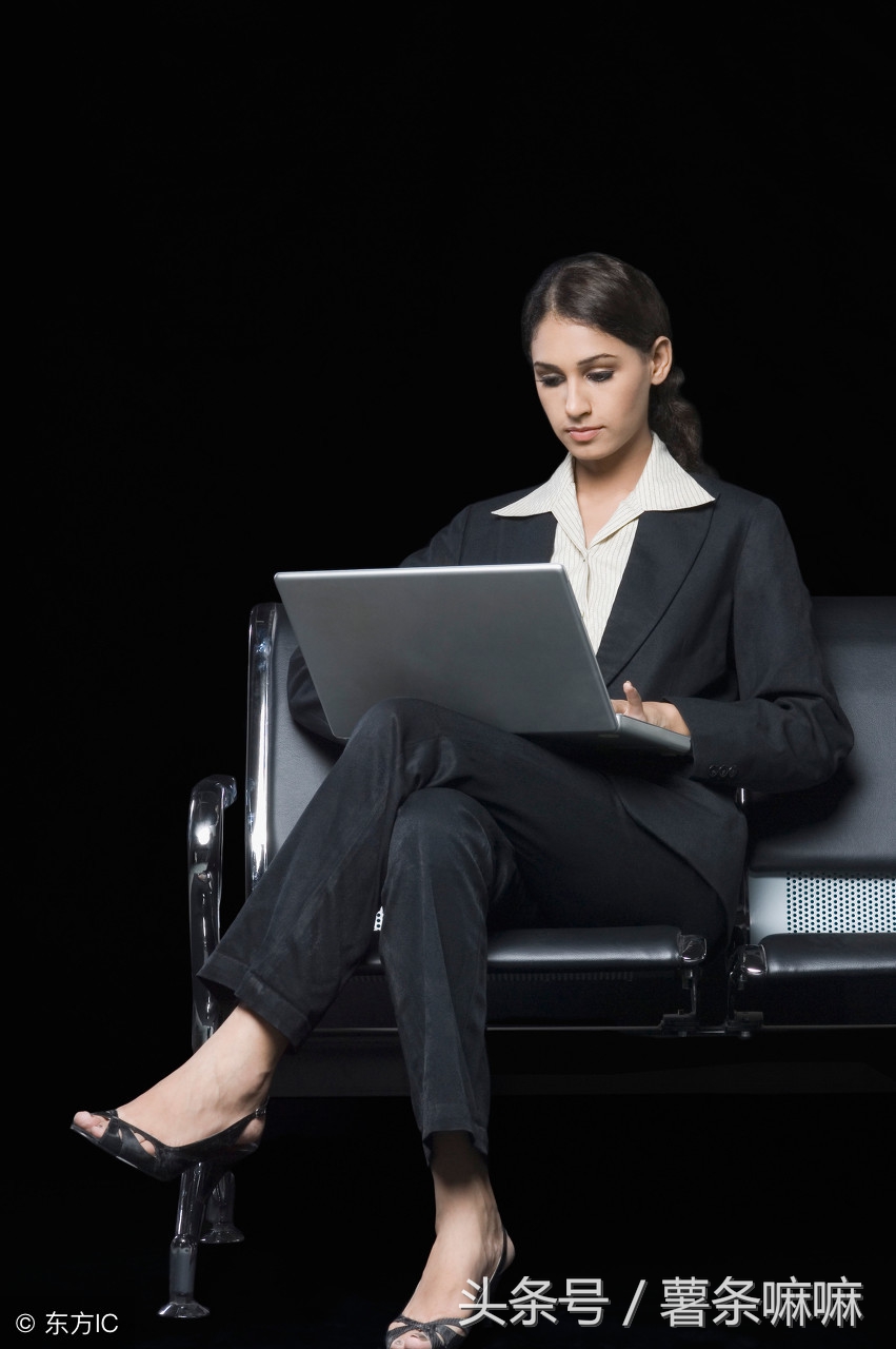 孕妇可以翘二郎腿吗,孕妇跷二郎腿后果