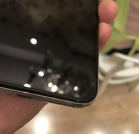 iphonex钢化膜黑边测试图,苹果x钢化膜划痕图