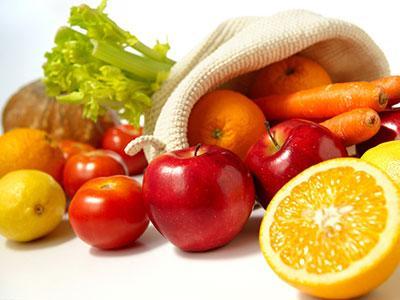 口腔溃疡需要补充维生素吗,舔口腔溃疡好得快吗