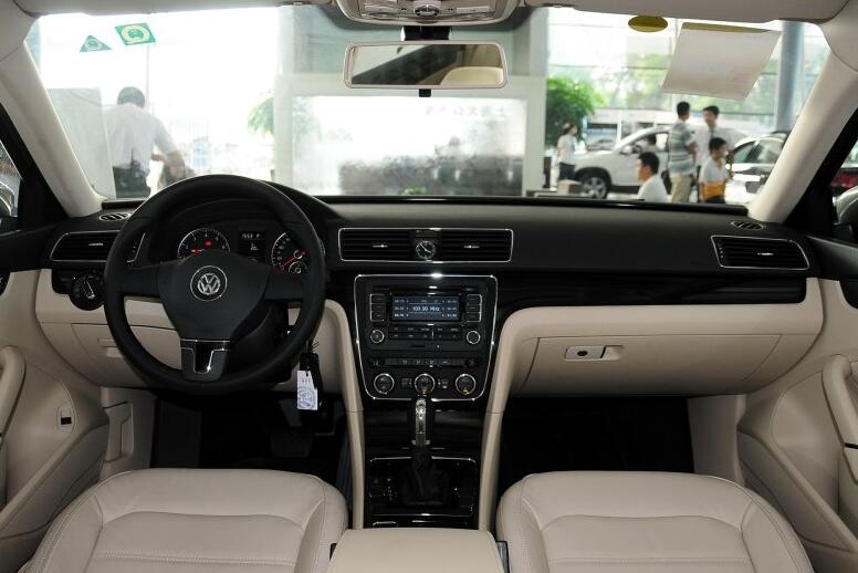 10年11款宝马5系,二手宝马5系和新帕萨特怎么选