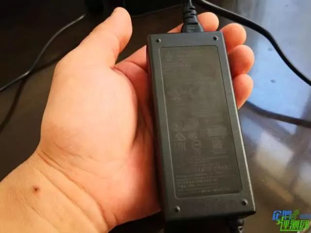 puppycube交互式投影仪评测:投影黑科技,桌面变触屏